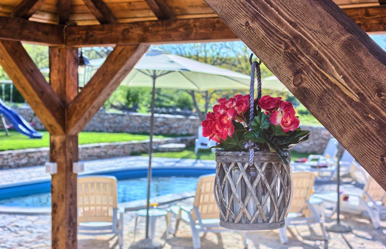 Dalmatia Stone House - Heated Pool Guest House Biorine Exterior foto